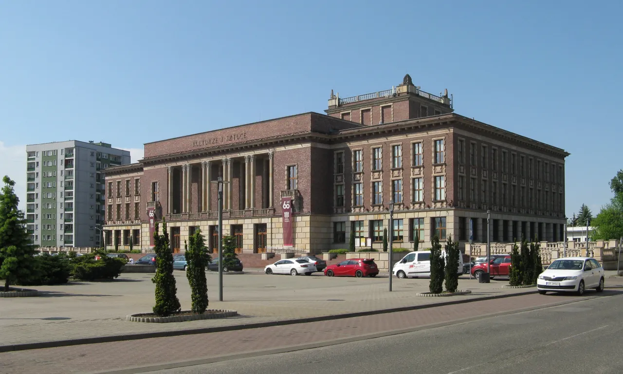 Zdjęcie Pałac Dąbrowa Górnicza: luksusowe noclegi i sale bankietowe w centrum