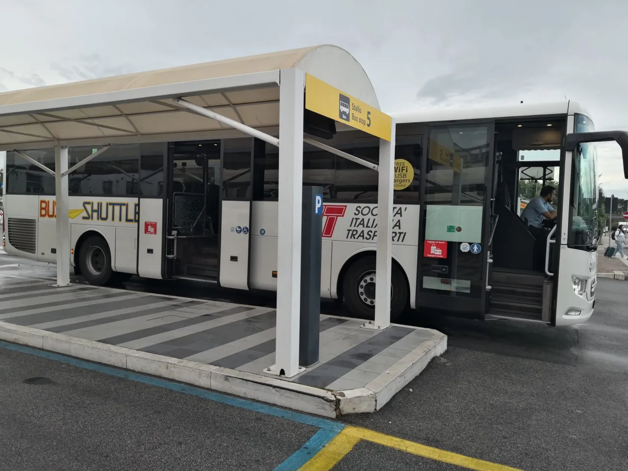 Przystanek autobusowy lotnisko Ramon