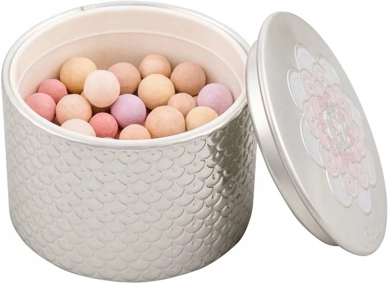 Puder w kulkach różne marki