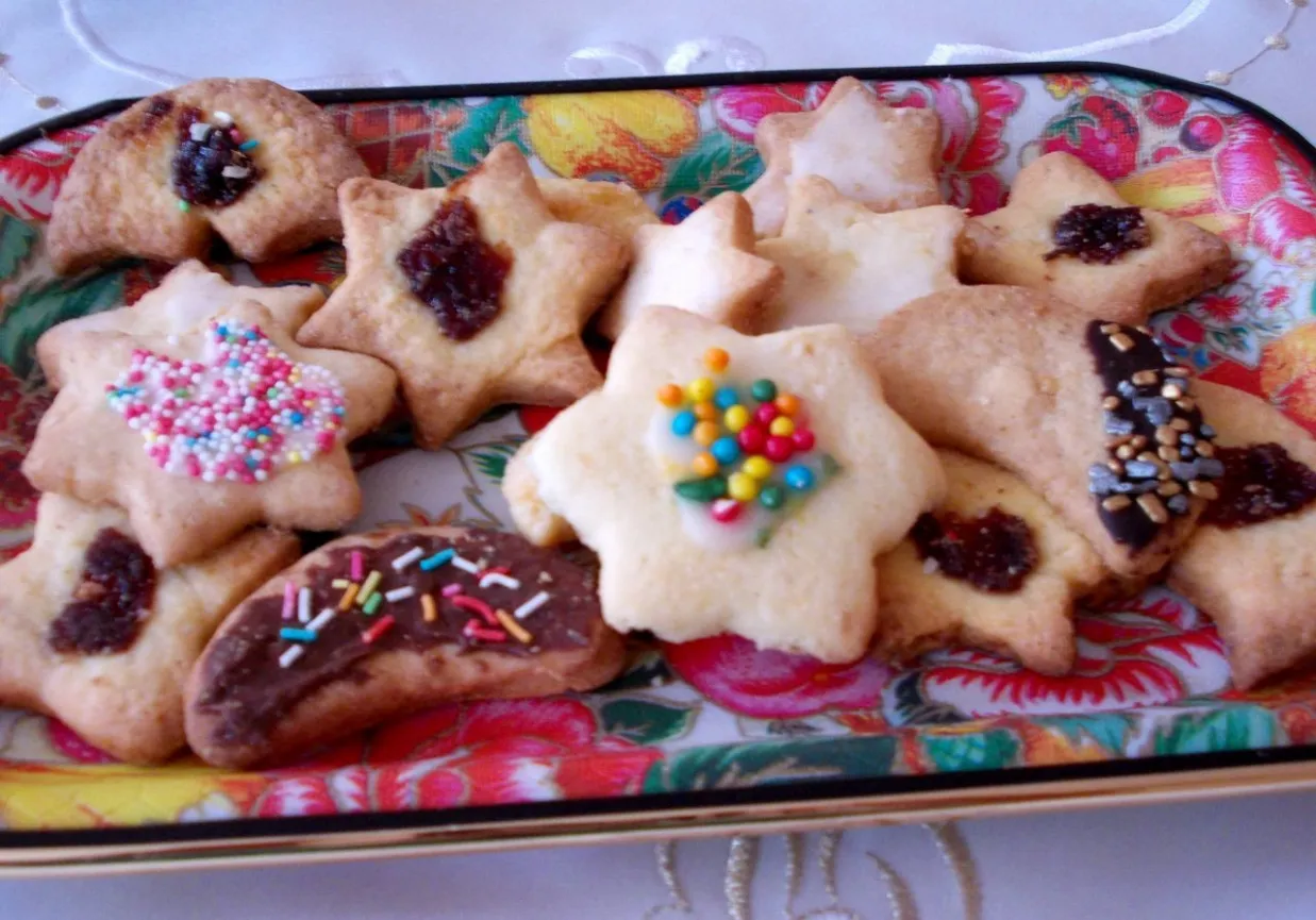 dekoracje kruchych ciastek z gotowanych ż&oacute;łtek