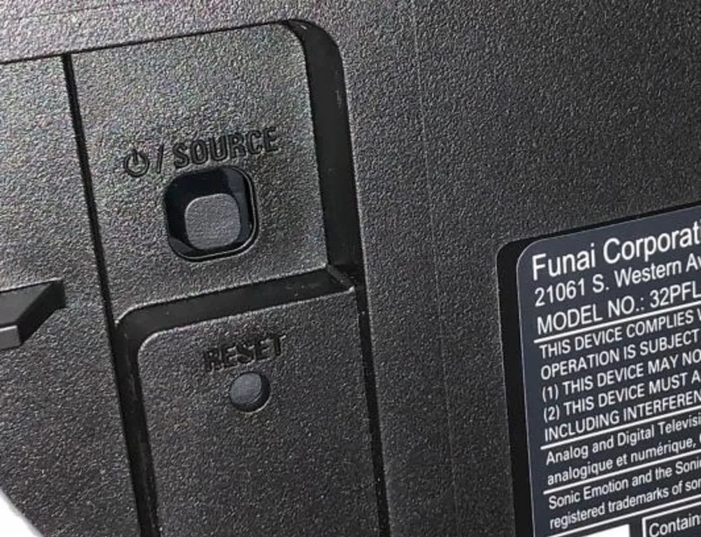 Manta TV physical buttons side back