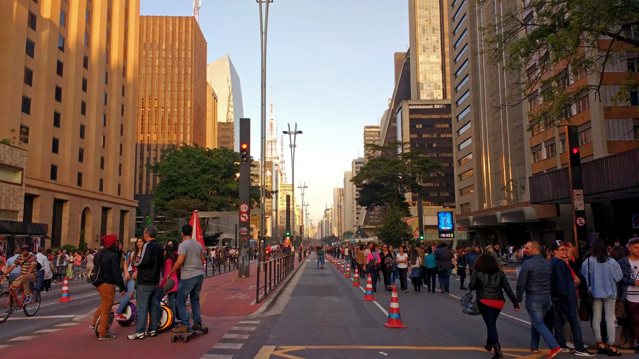 Avenida Paulista w niedzielę