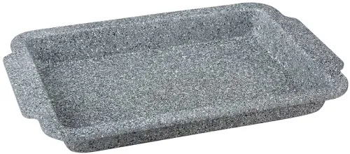 R&oacute;żne rozmiary blach do pieczenia sernika