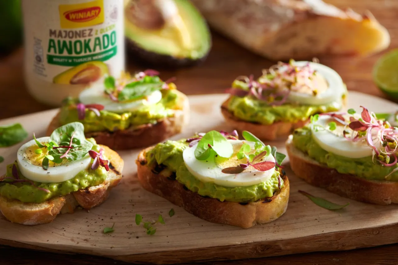 awokado na kanapce, pasta z awokado