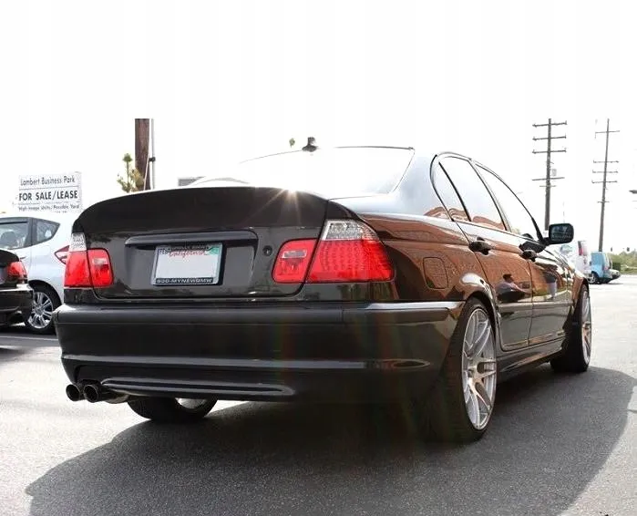 BMW E46 sedan coupe ze spoilerem CSL M-Pakiet