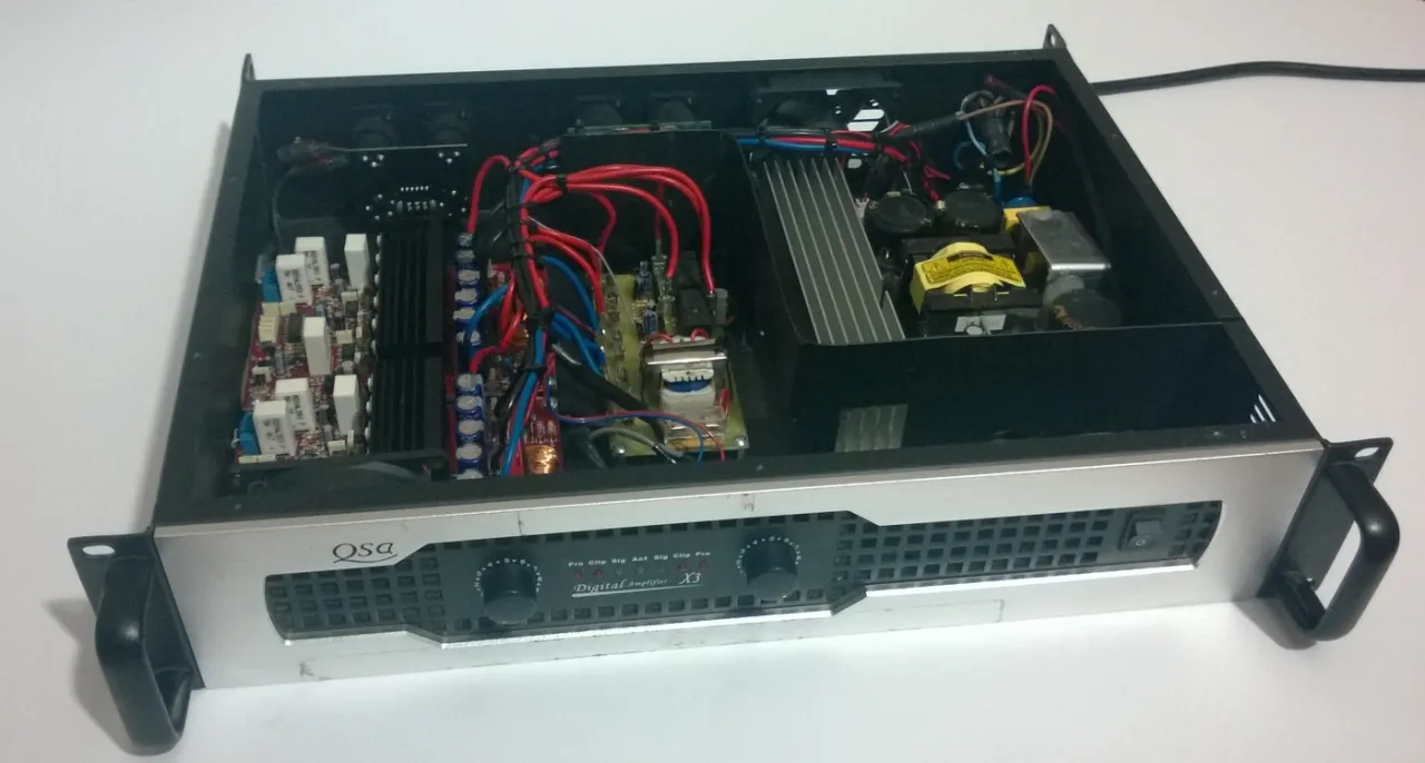 r&oacute;żne typy wzmacniaczy estradowych, końc&oacute;wki mocy