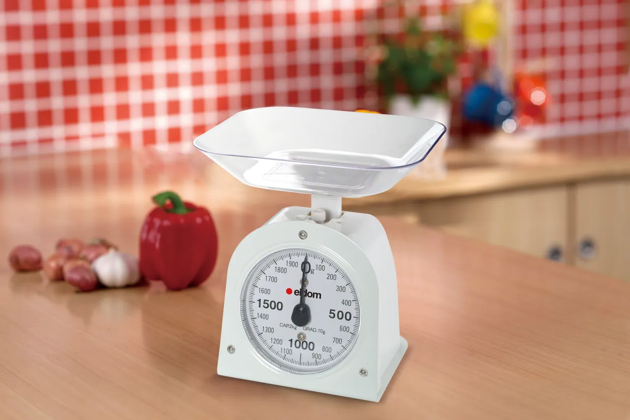 waga kuchenna i odmierzanie cukru