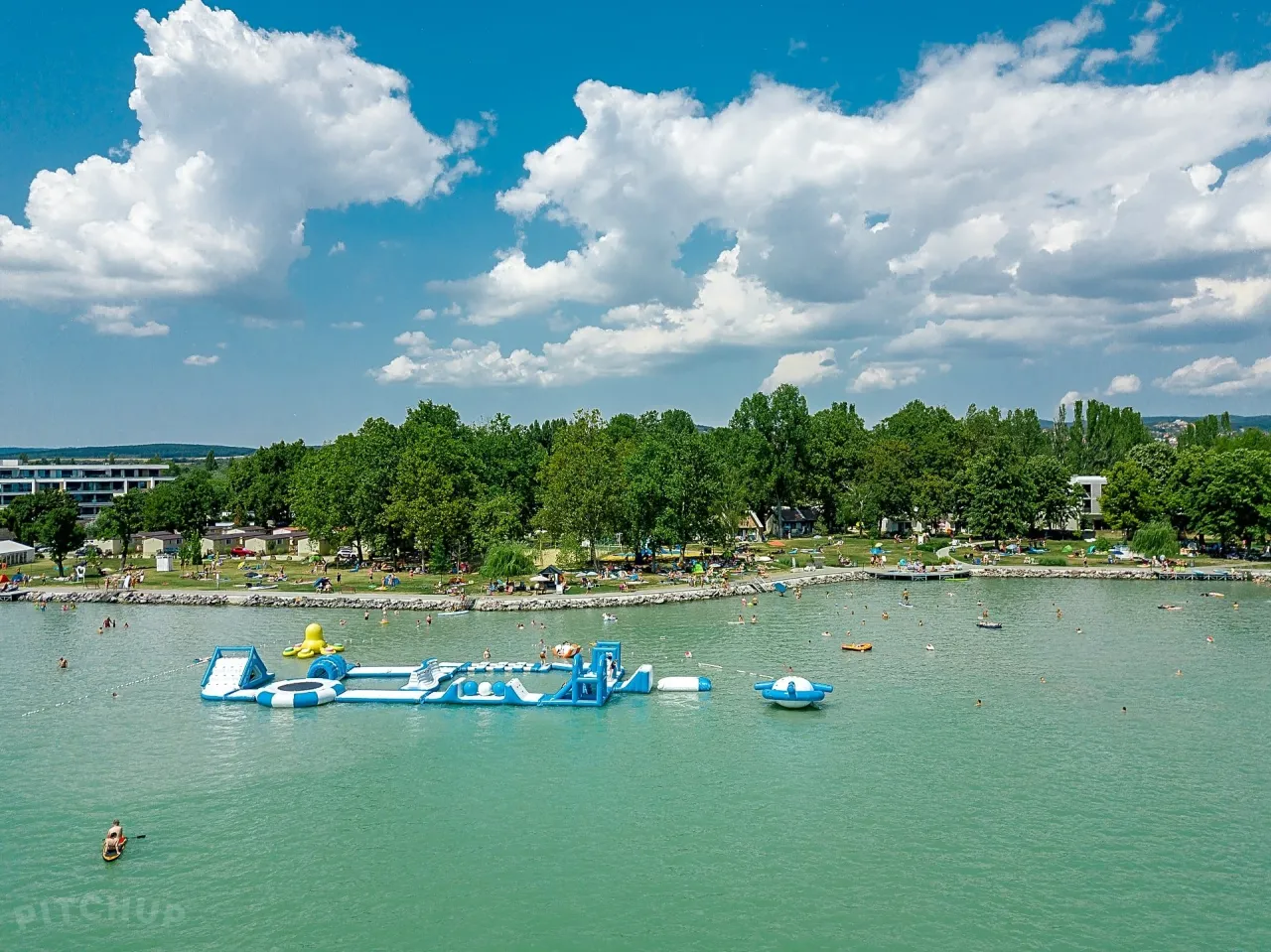 Zdjęcie Jaki kemping nad Balatonem? Odkryj najlepsze opcje na wakacje