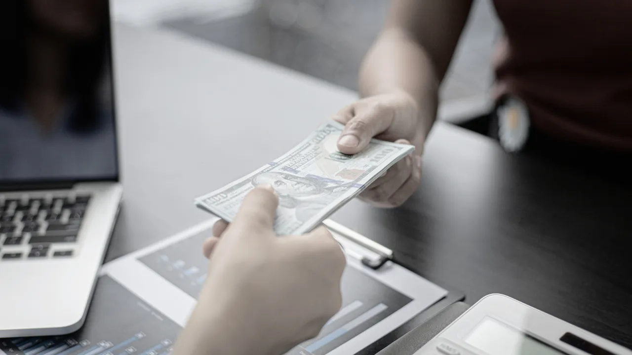 mapa zarobki spedytor Polska regiony miasta