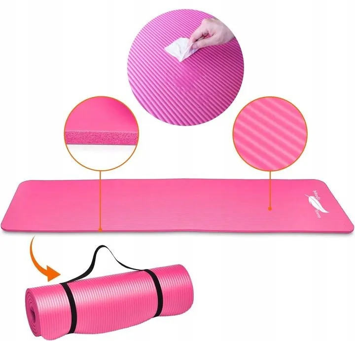 podstawowy sprzęt do ćwiczeń w domu mata gumy skakanka