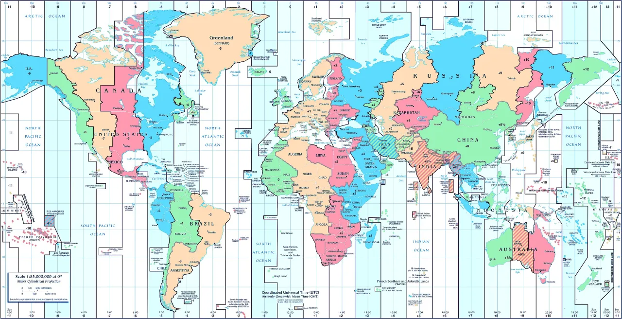 Australia ma 3 główne strefy czasowe: UTC+8, UTC+9:30 i UTC+10.