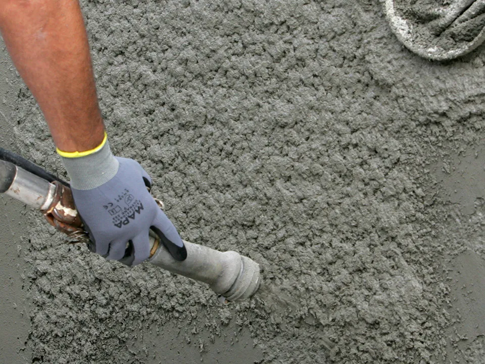 przygotowanie podłoża pod tynk cementowo-wapienny krok po kroku