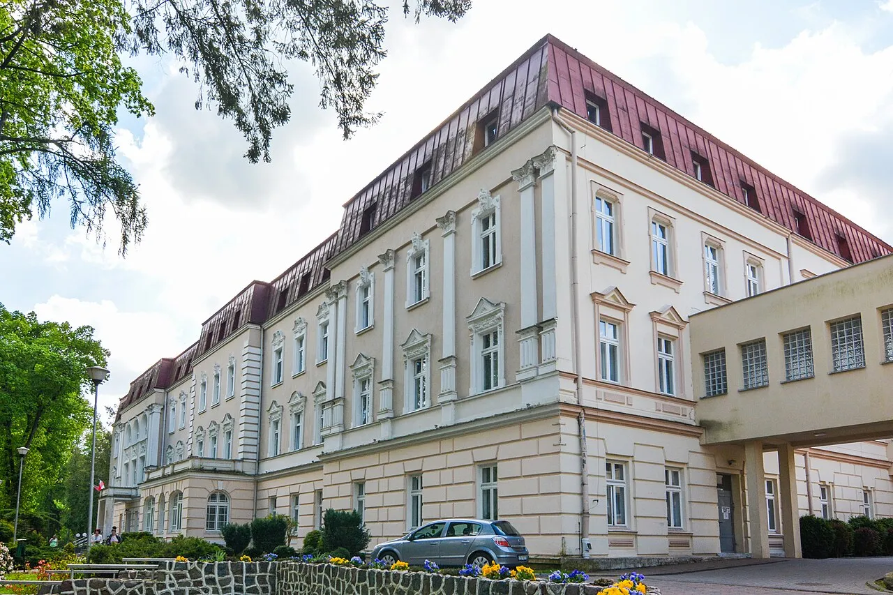 Sanatorium Gryf Połczyn-Zdrój widok z zewnątrz