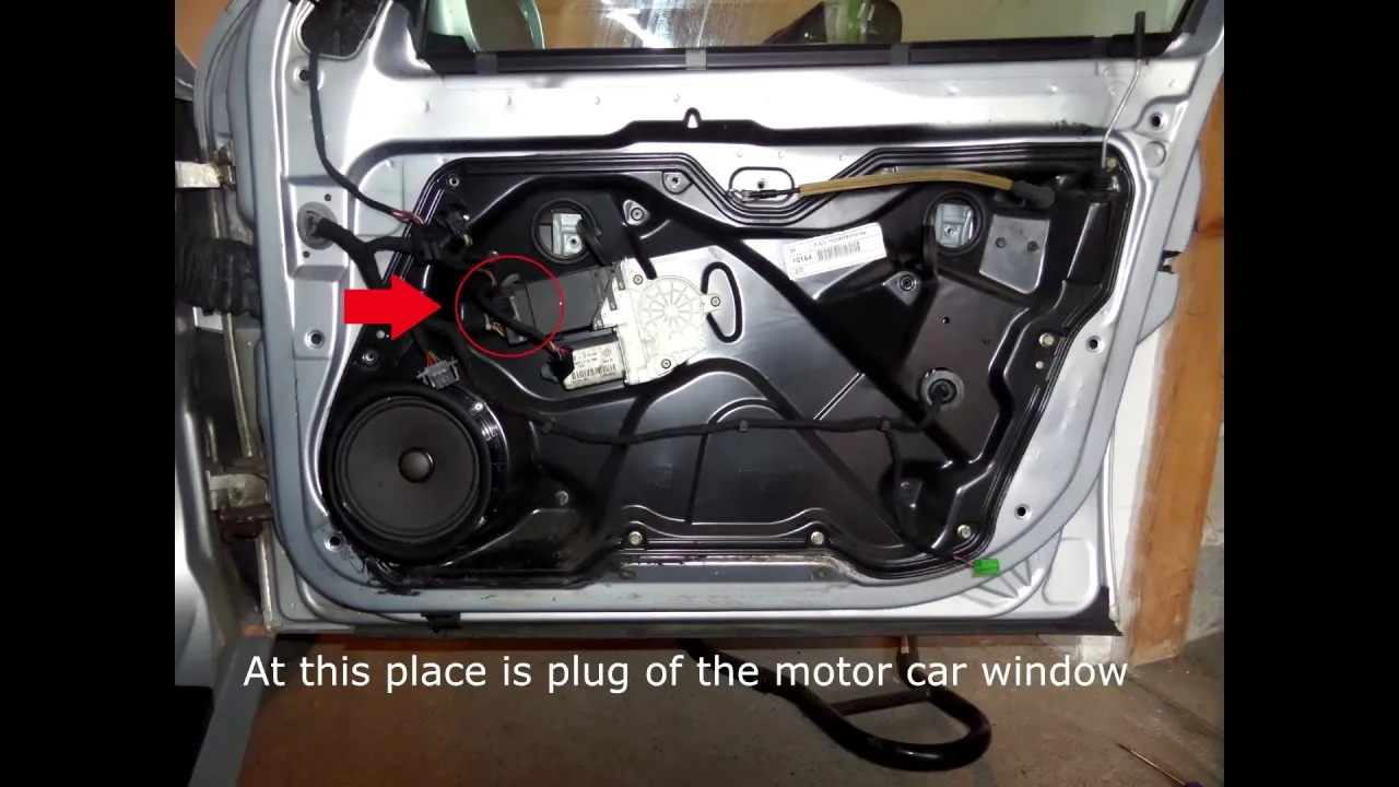 demontaż boczka drzwi Seat Toledo 2