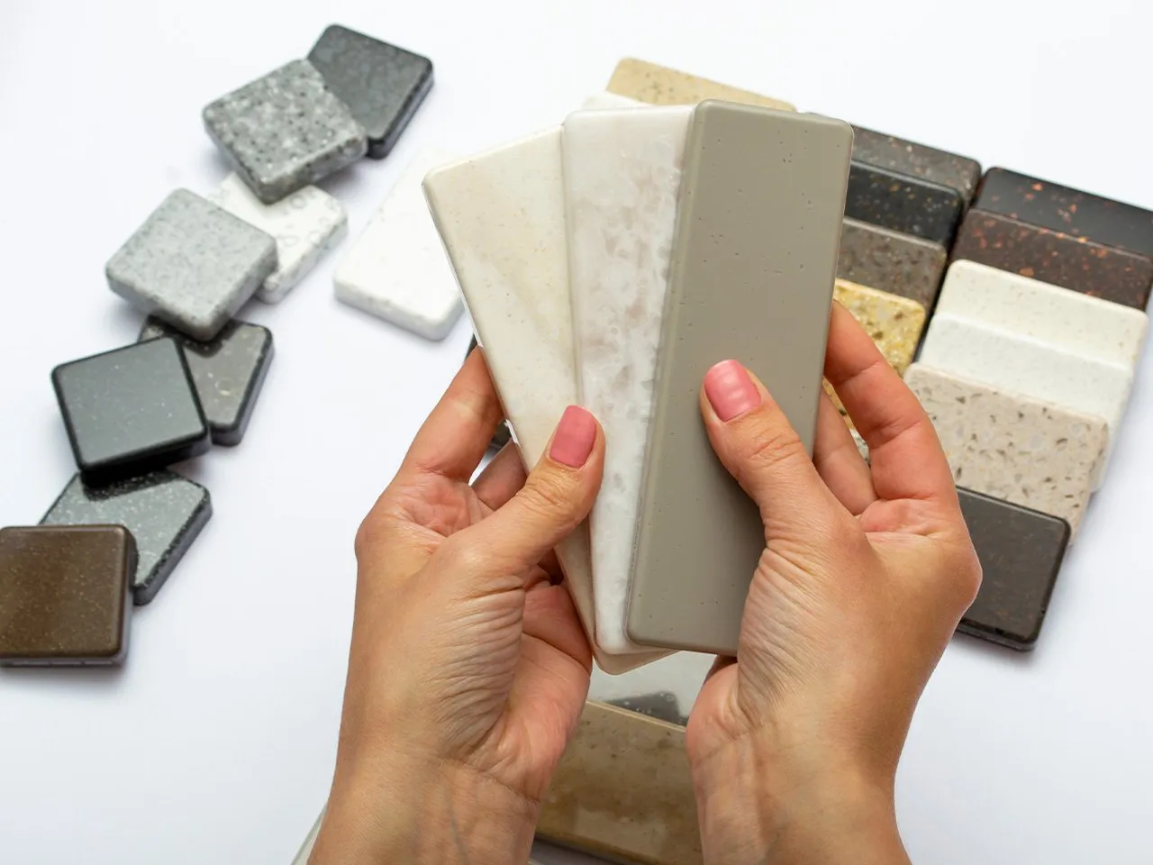 r&oacute;żne rodzaje blat&oacute;w kuchennych