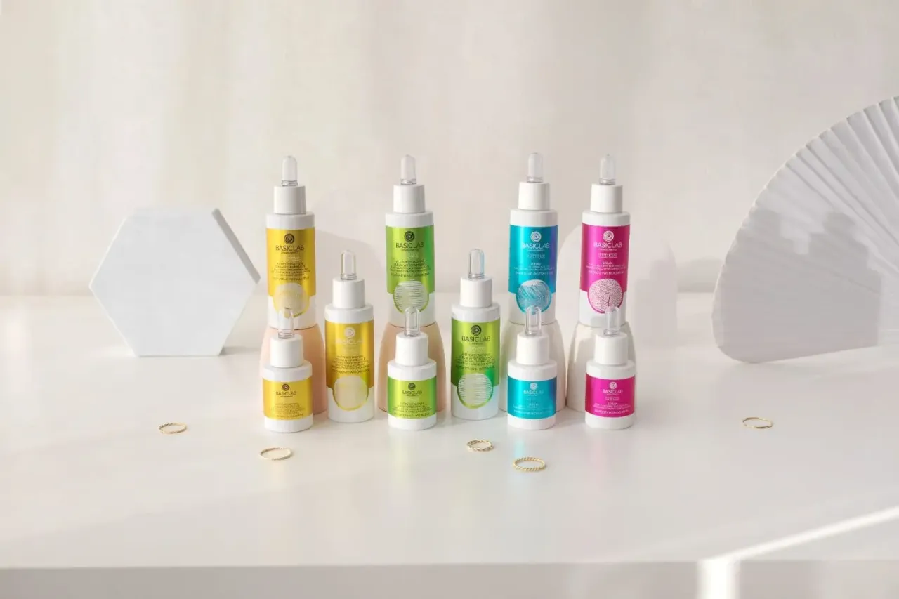 Potencjalne podrażnienia witamina C i kwas hialuronowy