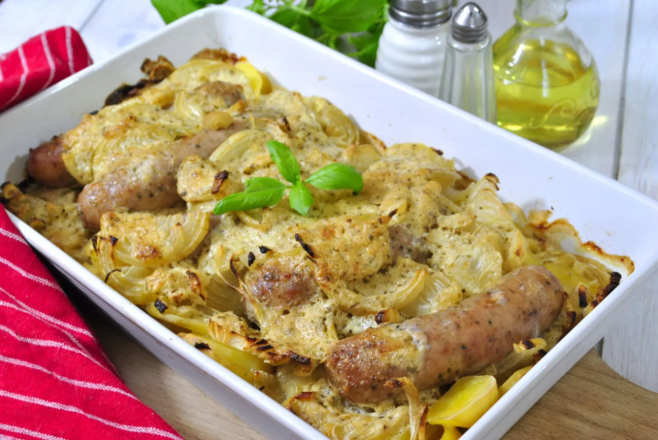 zapiekanka z białą kiełbasą składniki