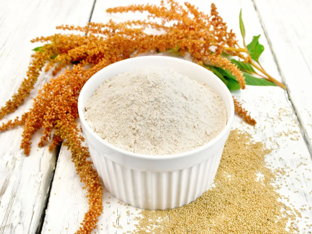 Mąka amarantusowa świeża i zepsuta por&oacute;wnanie