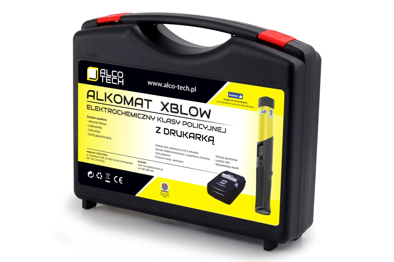 Alkomat elektrochemiczny w pracy