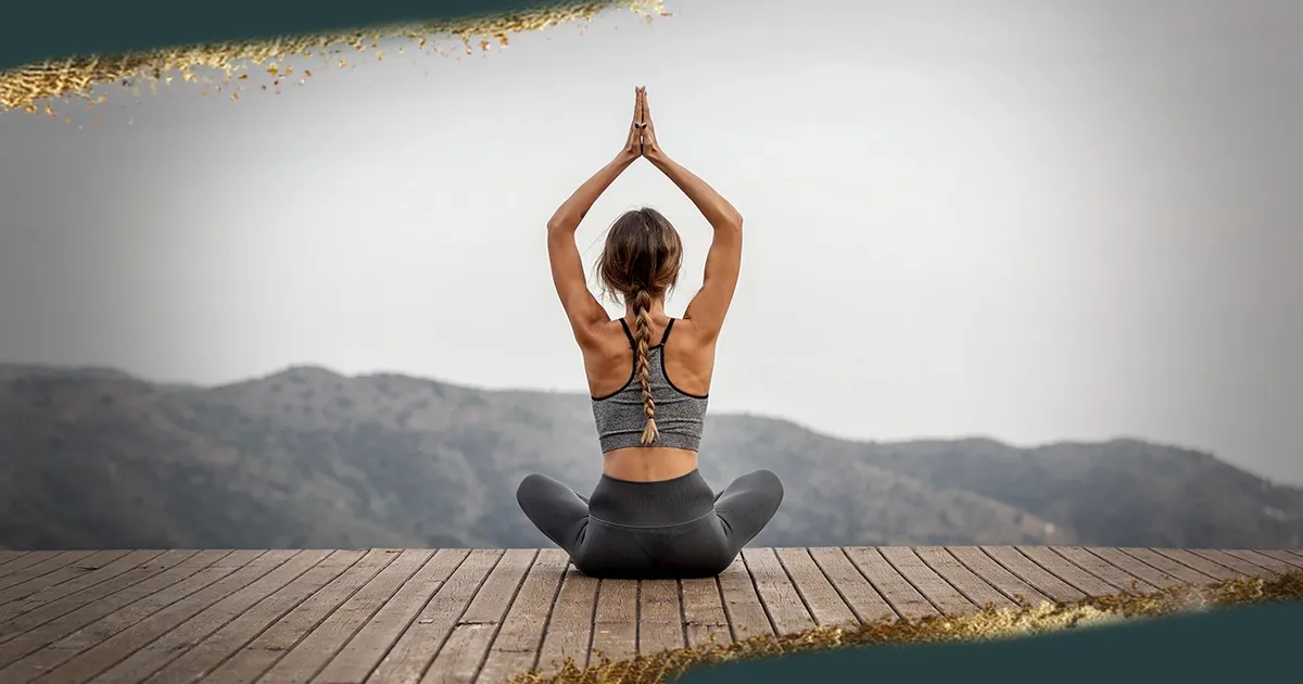 Kobieta medytująca relaks stres