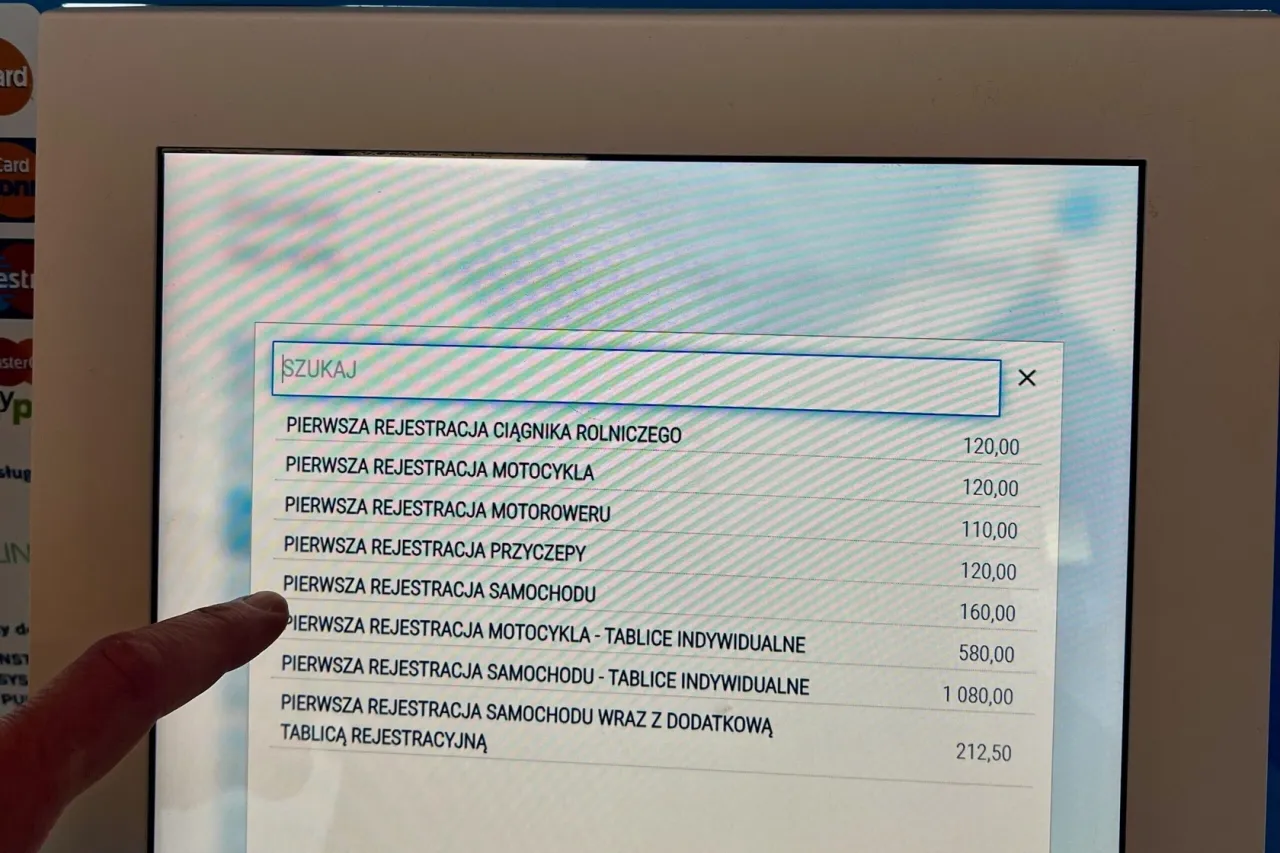 tabela kosztów przerejestrowania samochodu bez zmiany tablic