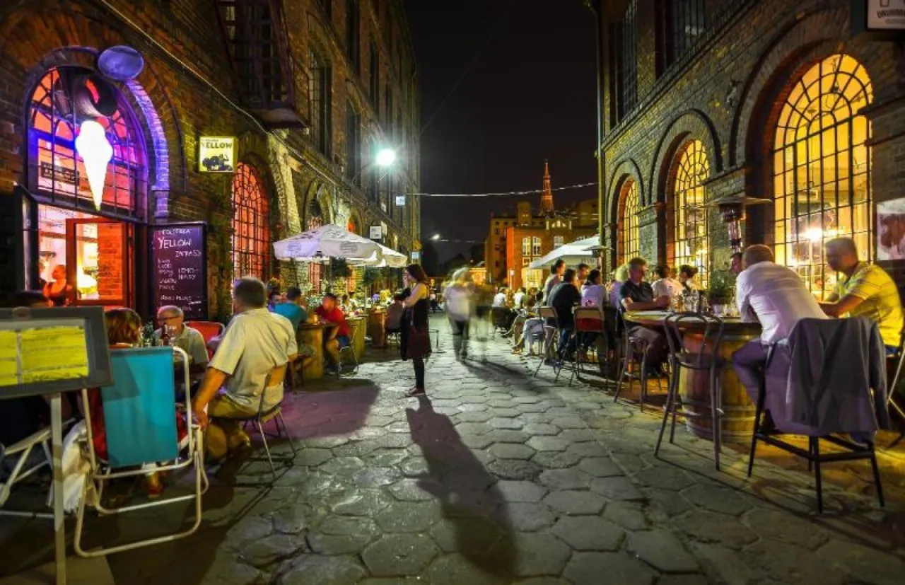 OFF Piotrkowska nocą