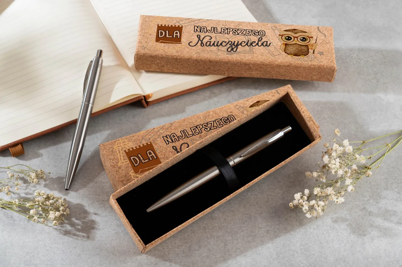 elegancki długopis dla nauczyciela lub zestaw kawy