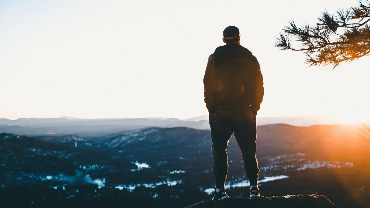 mężczyzna samorozwój siłownia pasje