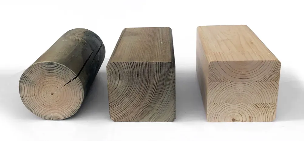 Rodzaje drewna na plac zabaw porównanie