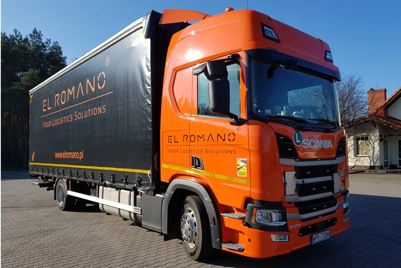 Ile zarabia kierowca solówki w Polsce