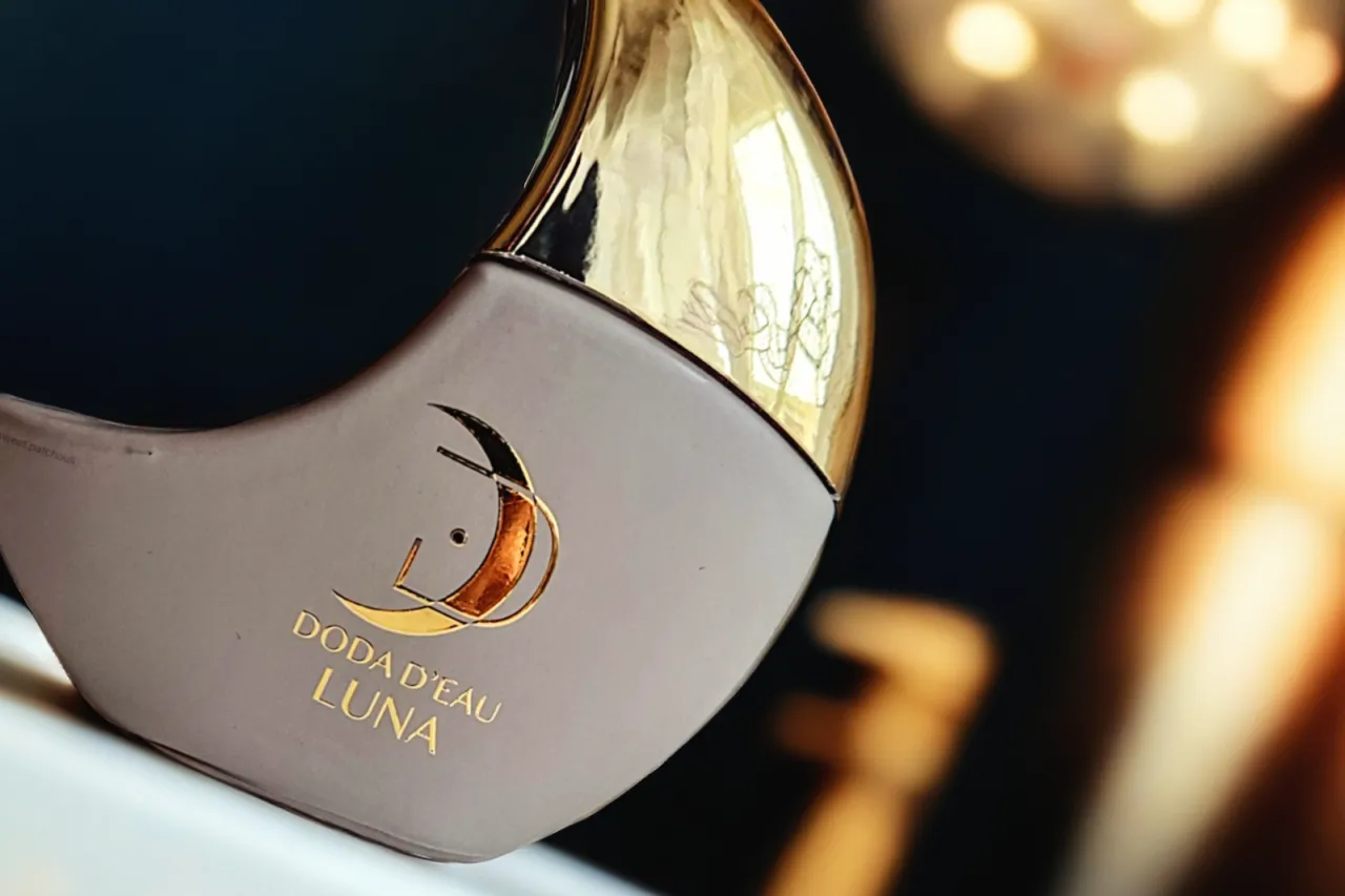 perfumy Dody LUNA D'eau por&oacute;wnanie