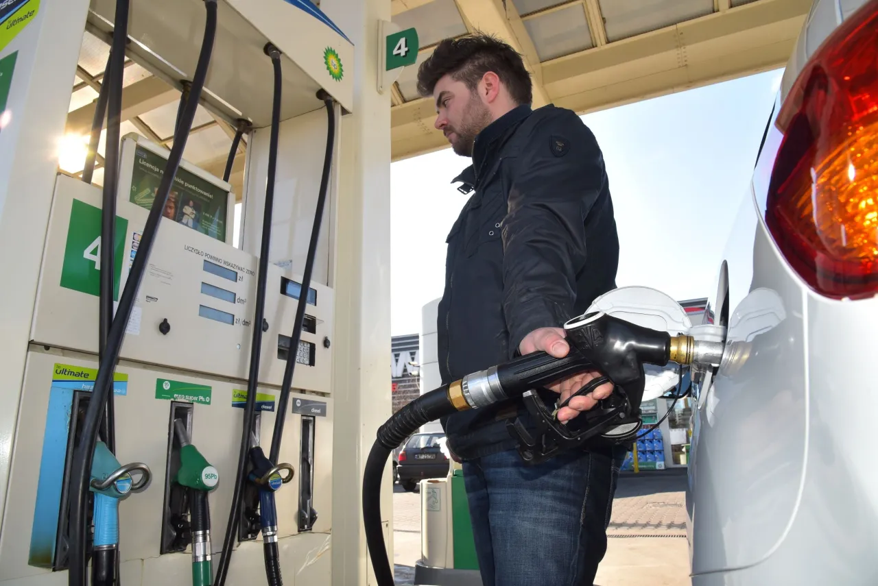 Jaguar XF 2.2D realne spalanie na trasie