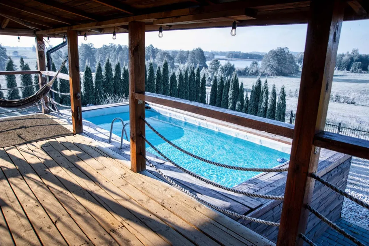 Domek z balią ogrodową Mazury luksus