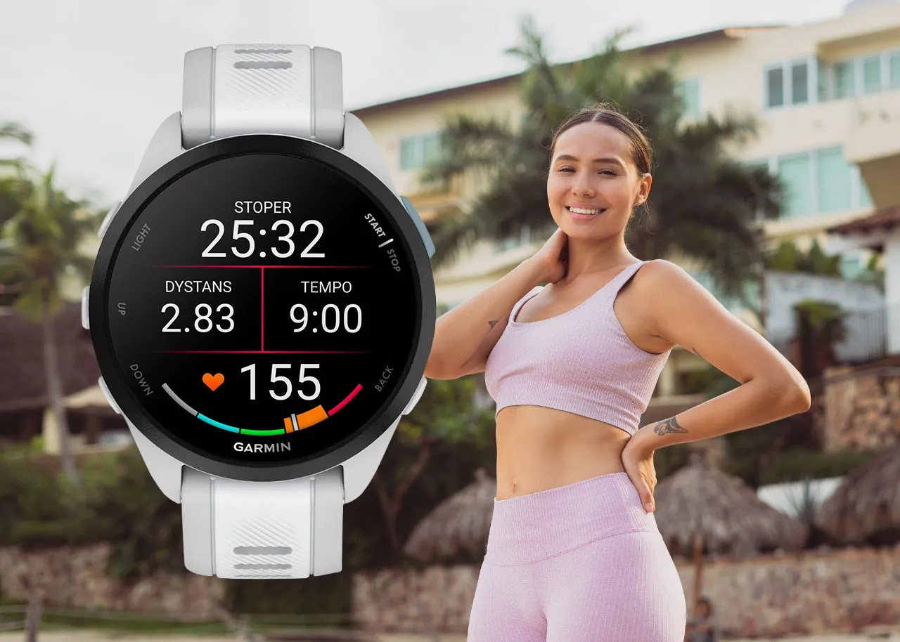 Damski zegarek Garmin na nadgarstku podczas aktywności