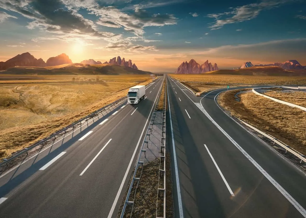 Zdjęcie Ile mamy autostrad w Polsce – zaskakująca długość i plany rozwoju