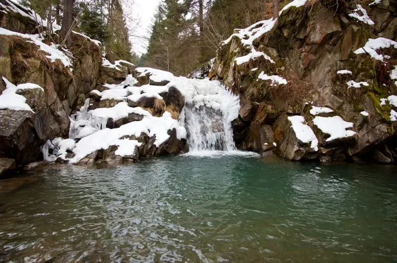 Wodospad Zaskalnik Pieniny