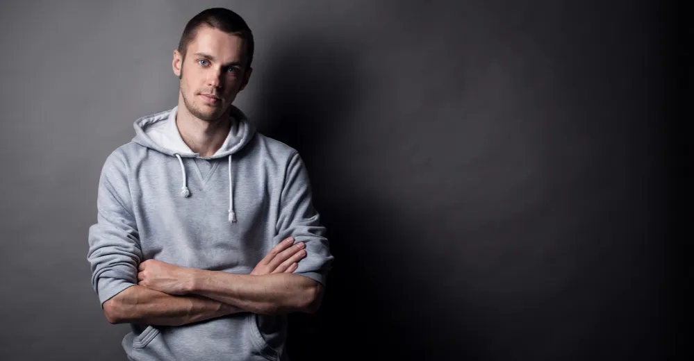 Zdjęcie Jak zmierzyć wymiary bluzy, aby uniknąć nietrafionych zakupów?