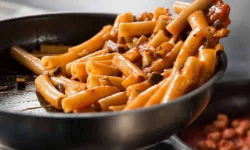 mantecatura pasta in padella