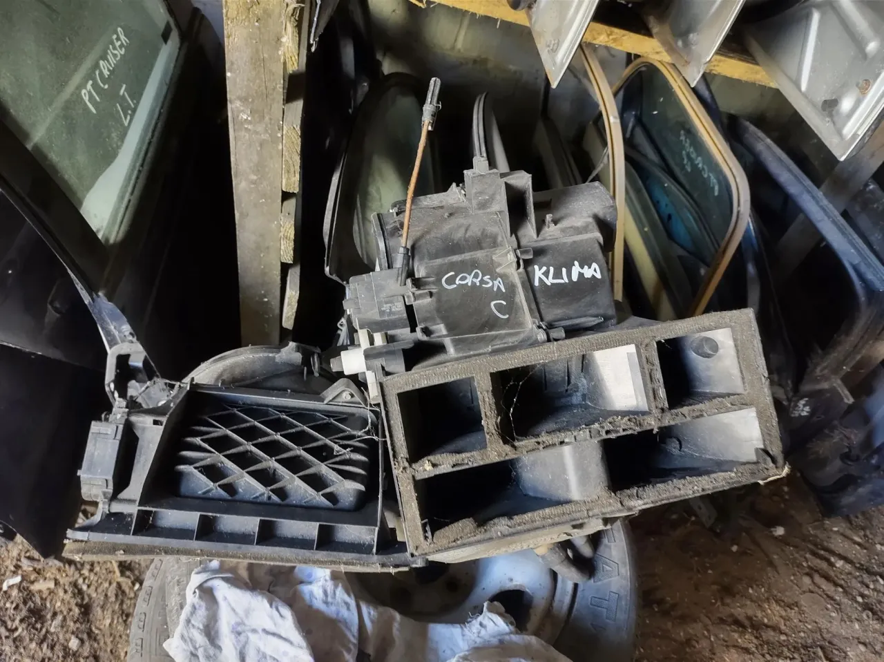 Opel Corsa C demontaż deski rozdzielczej nagrzewnica