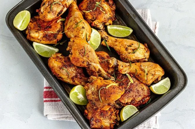 soczyste pieczone udka z kurczaka w przyprawach