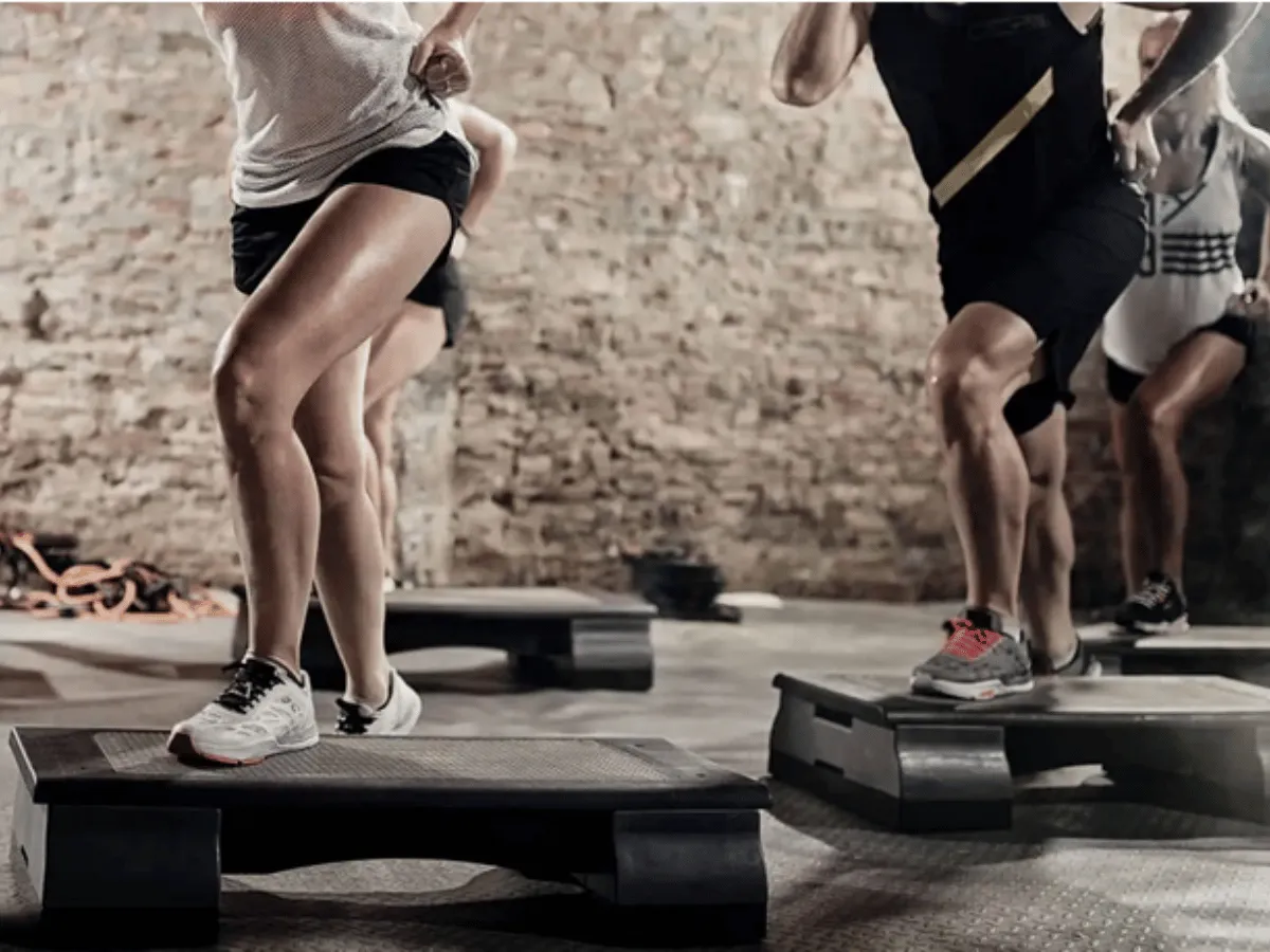 mięśnie pracujące podczas step aerobiku