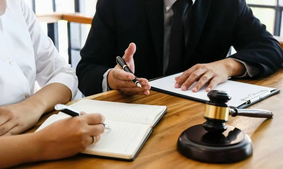 czynniki wpływające na cenę usługi prawnej