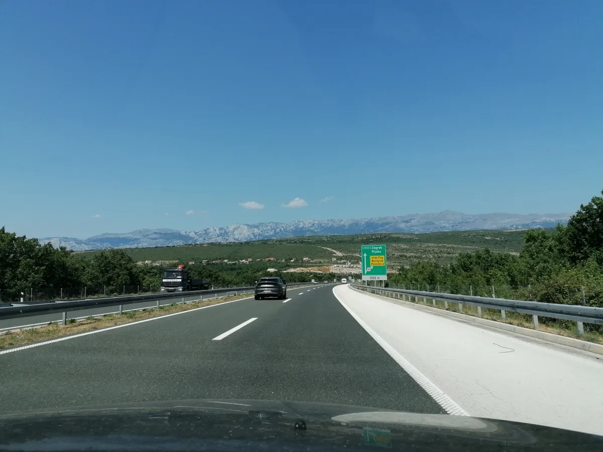 Zdjęcie Ile kosztuje autostrada do Makarskiej? Sprawdź, aby uniknąć wysokich opłat