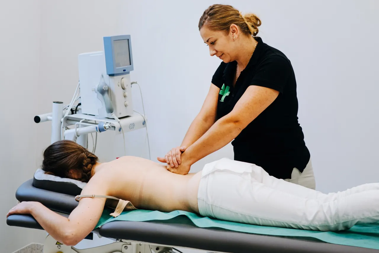 Zdjęcie Fizjoterapia ambulatoryjna – co to znaczy i jak może pomóc?