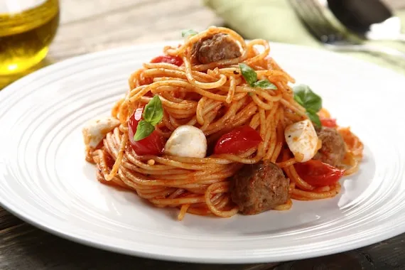 Zdjęcie Najlepsze zdjęcia spaghetti, które zainspirują Twoje potrawy