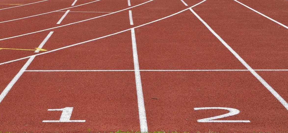 Zdjęcie Bieżnia ile ma metrów? Odkryj długość toru lekkoatletycznego