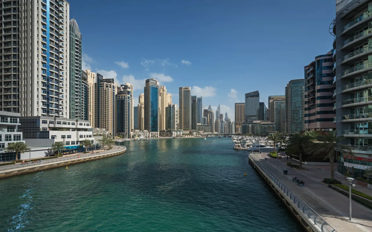 Zdjęcie W jakim kraju leży Dubaj? Odkryj zaskakującą lokalizację tego miasta