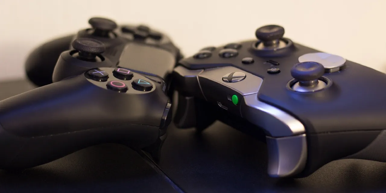 Zdjęcie Czy gry z PS4 działają na Xbox One? Oto prawda o kompatybilności