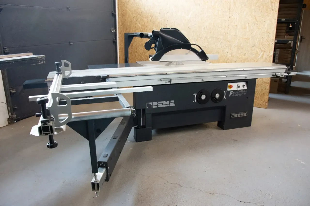 Narzędzia do cięcia blat&oacute;w kuchennych