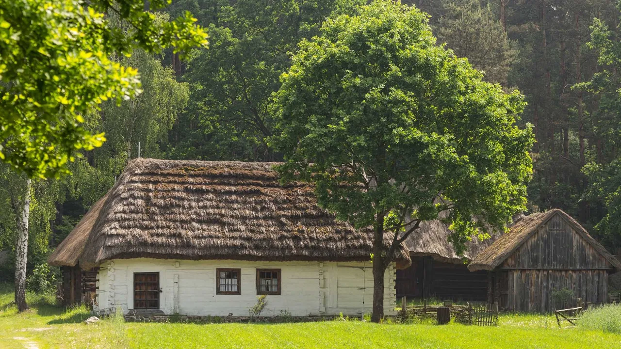 Skansen w Radomiu widok og&oacute;lny, Muzeum Wsi Radomskiej krajobraz